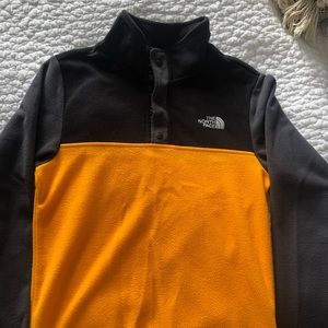 North face pullover fleece